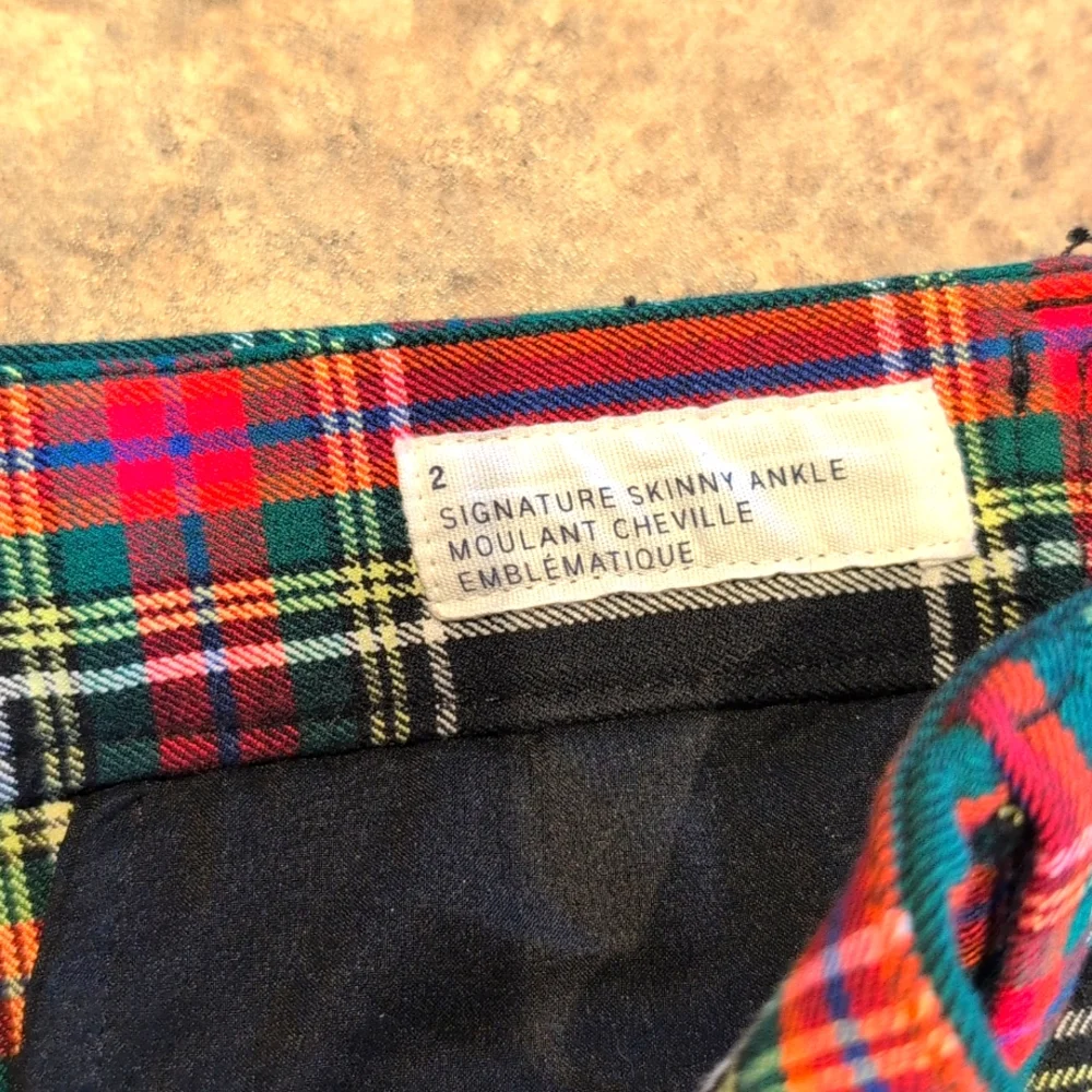 Gap Plaid ankle pants - Picture 3 of 6